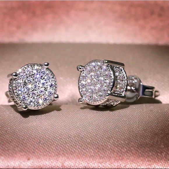 925Sterling Silver BLING ICED HIP HOP STUD EARRING - Picture 9 of 10